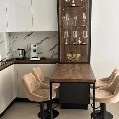 Polarstar Modern Apartment